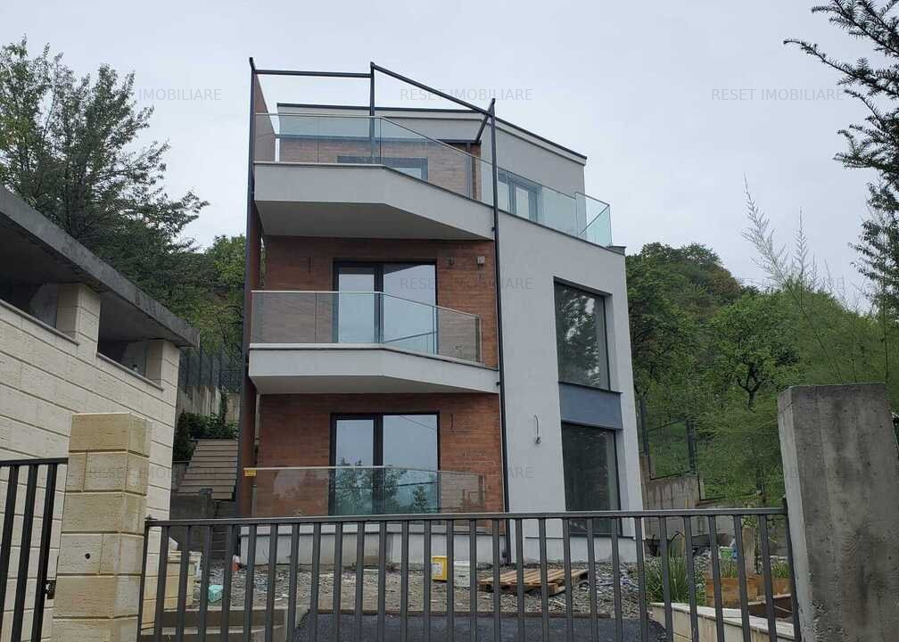 Comision 0%, Vila in Grigorescu cu panorama Cluj Napoca/ accesibila Central