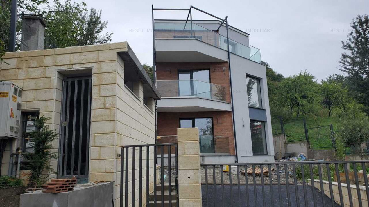 Comision 0%, Vila in Grigorescu cu panorama Cluj Napoca/ accesibila Central